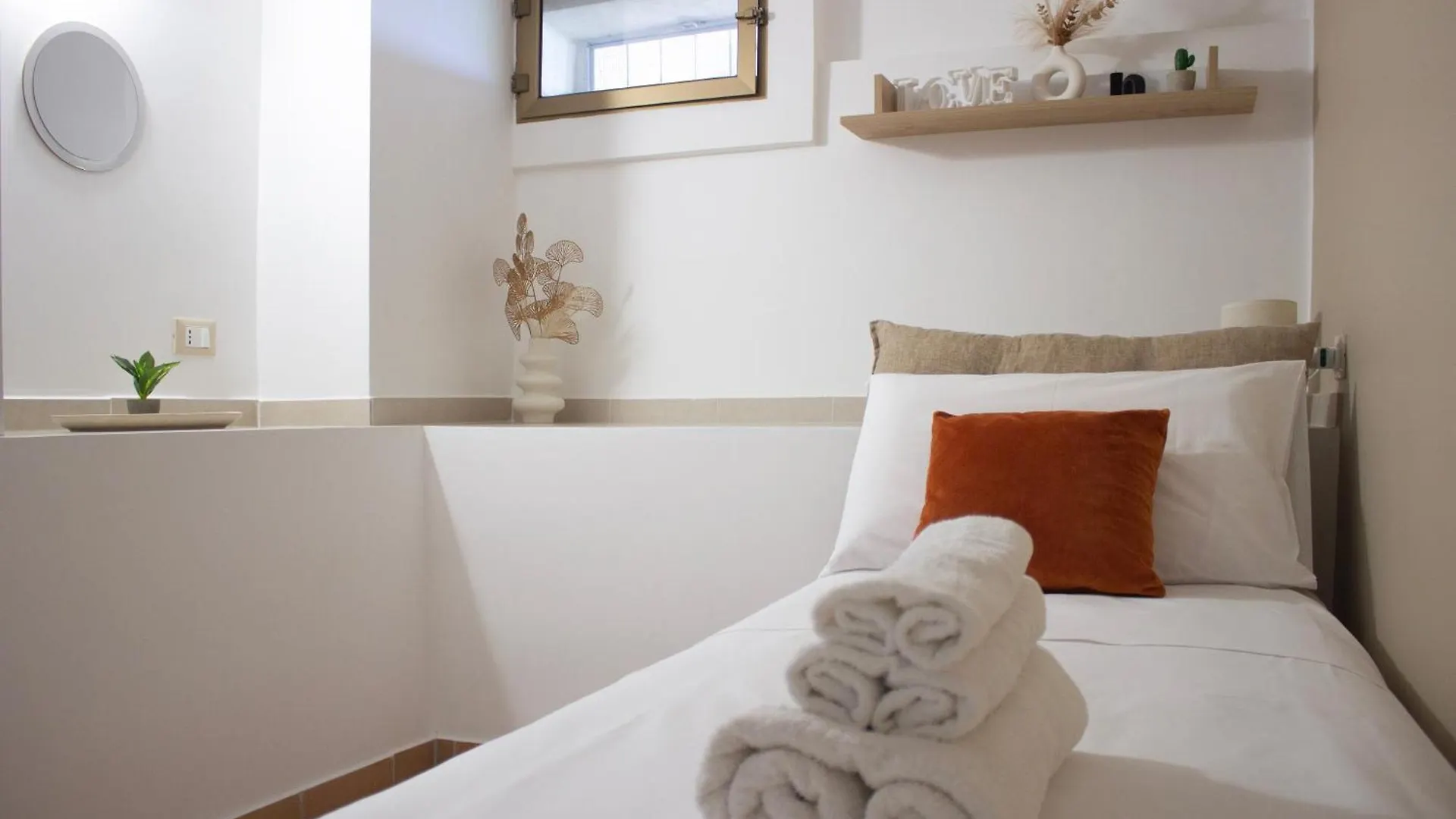 Casa vacanze Villa Casa con Terrazza e Vista Mozzafiato Capo dʼOrlando