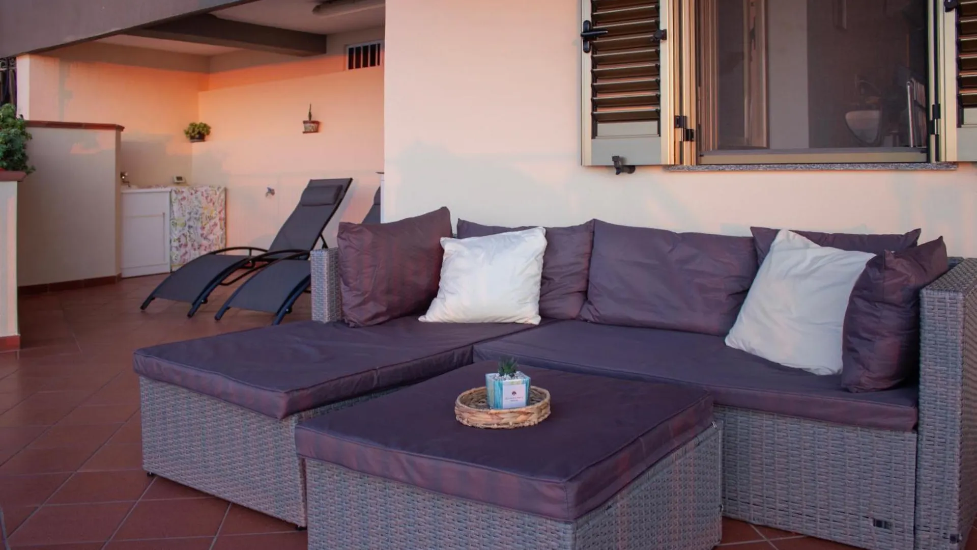 Villa Casa con Terrazza e Vista Mozzafiato Capo dʼOrlando 0*,  Italia